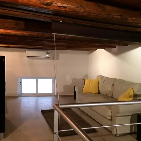 Corsovittorio111 דירה *